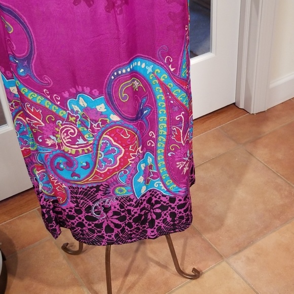 Glam Paisley Gathered Maxi Dress - Picture 7 of 7